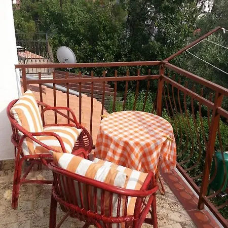 House Mira Starigrad Paklenica